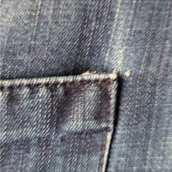 Foxcroft Nordstrom long sleeve button down boyfriend "denim" top Size 4 - Picture 9 of 13